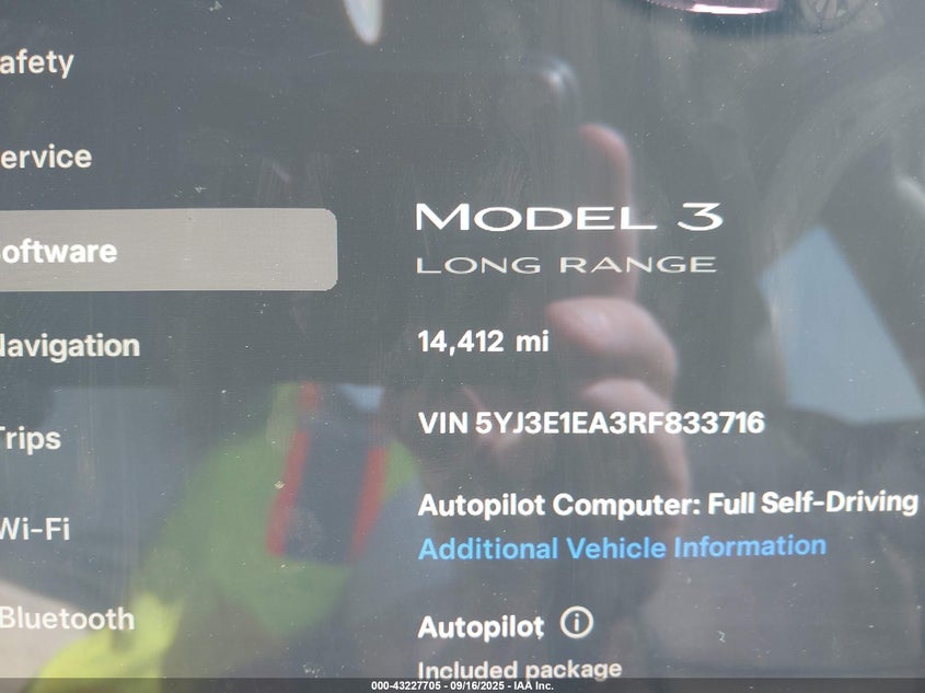 2024 Tesla Model 3 VIN: 5YJ3E1EA3RF833716 Lot: 43227705