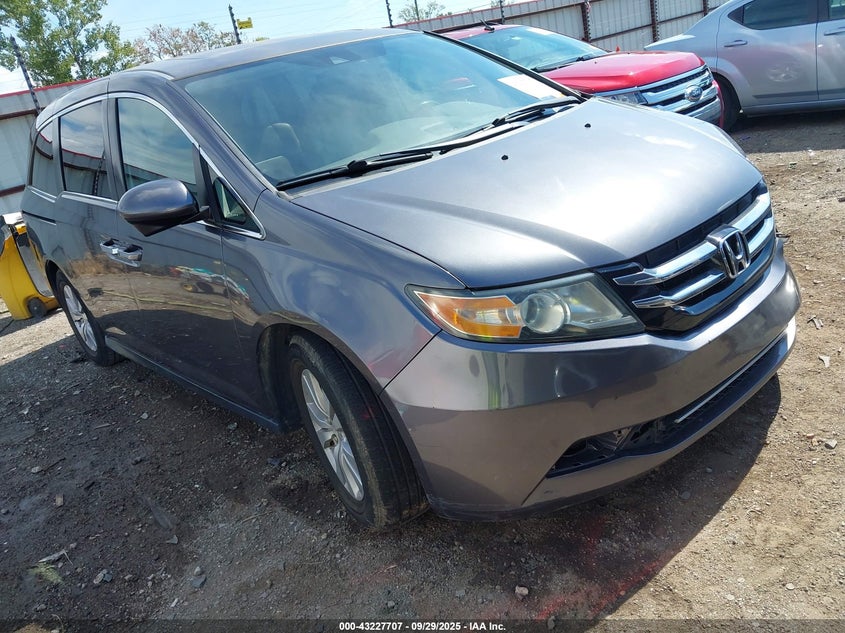 2016 HONDA ODYSSEY EX-L - 5FNRL5H67GB013604
