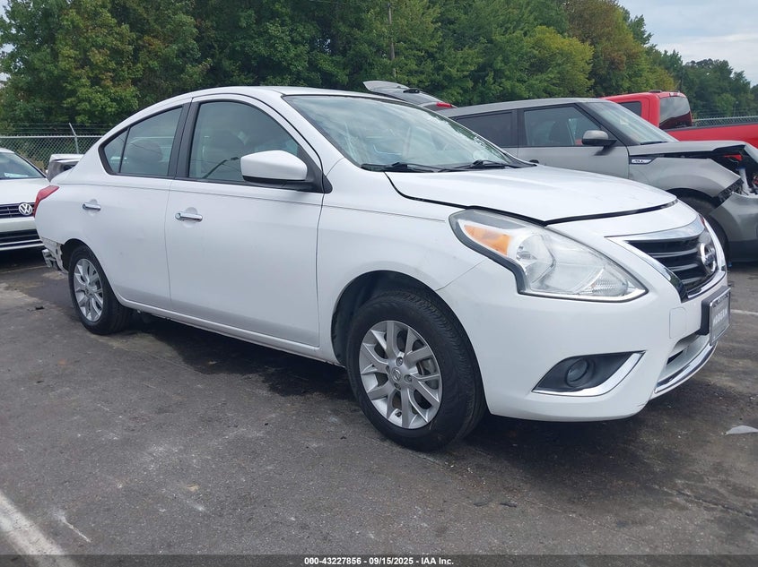 2016 NISSAN VERSA 1.6 SV - 3N1CN7AP3GL844696