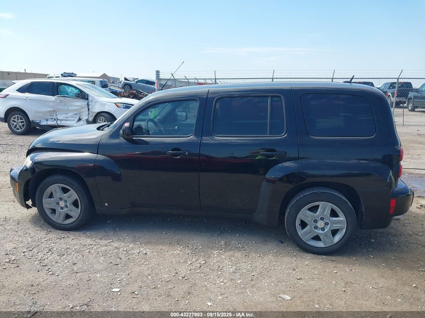 2008 Chevrolet Hhr Lt VIN: 3GNDA23P68S570180 Lot: 43227903