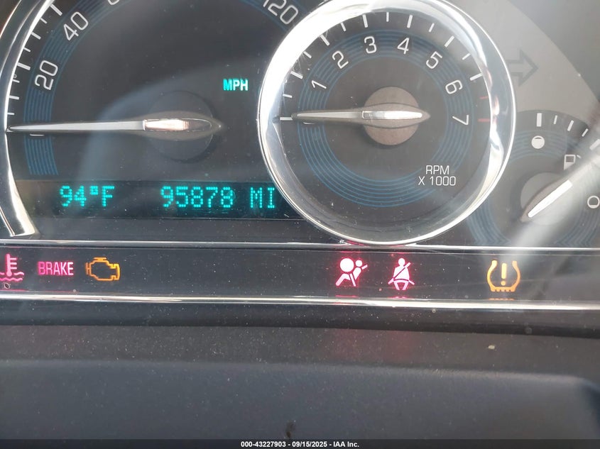 2008 Chevrolet Hhr Lt VIN: 3GNDA23P68S570180 Lot: 43227903