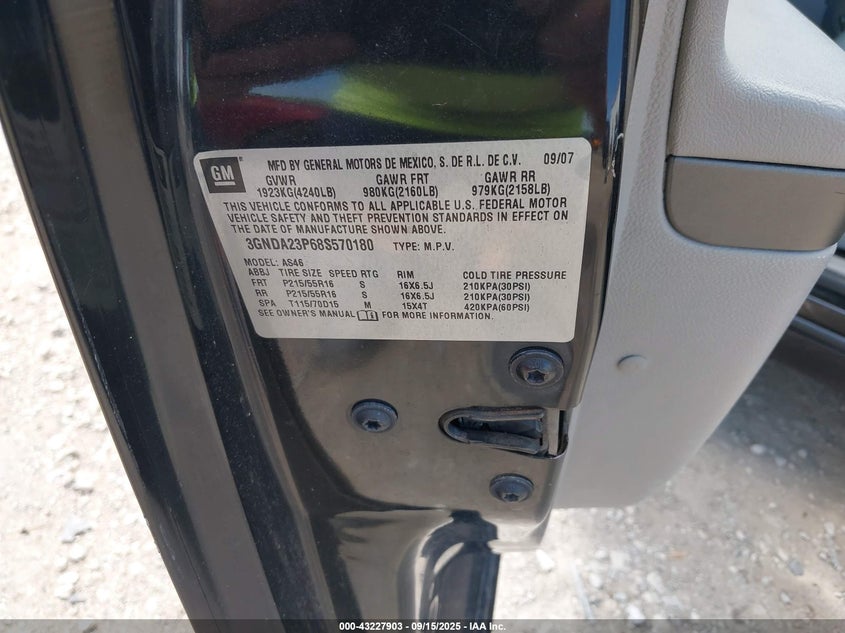 2008 Chevrolet Hhr Lt VIN: 3GNDA23P68S570180 Lot: 43227903