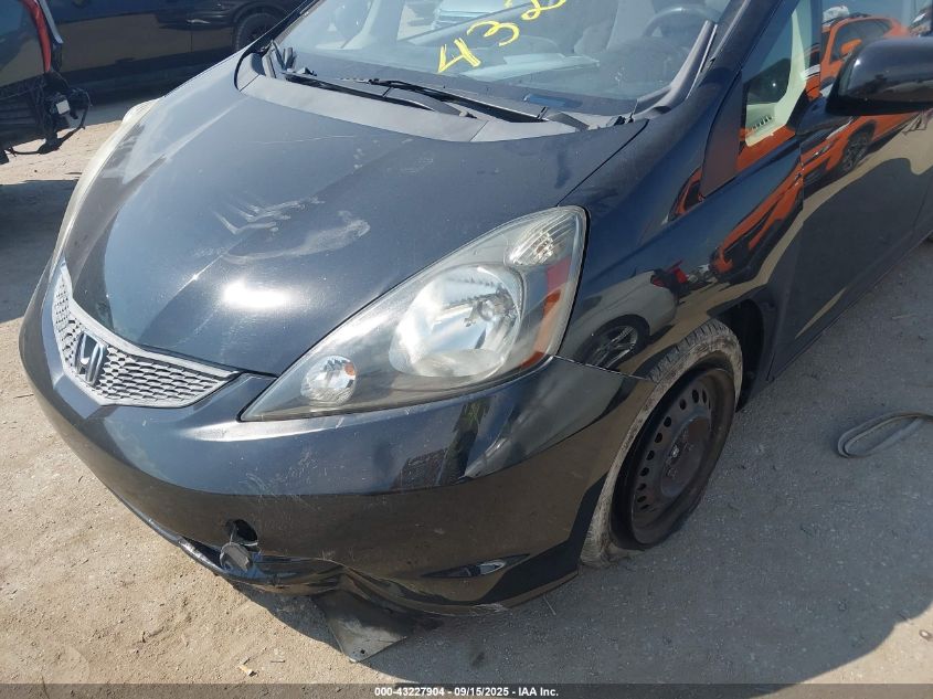 2013 Honda Fit VIN: JHMGE8H3XDC081492 Lot: 43227904