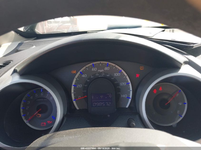 2013 Honda Fit VIN: JHMGE8H3XDC081492 Lot: 43227904