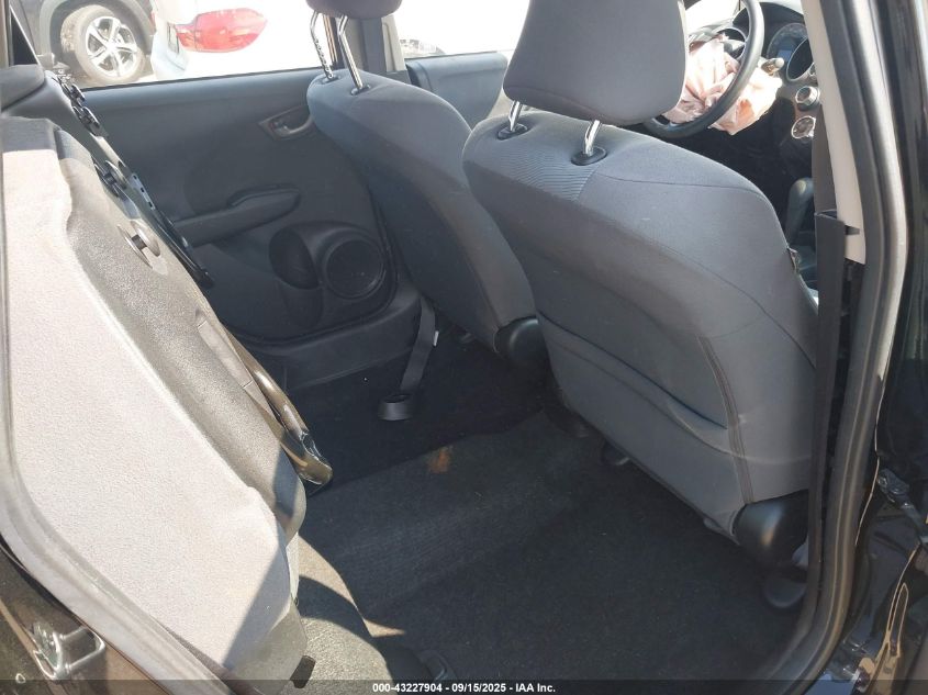 2013 Honda Fit VIN: JHMGE8H3XDC081492 Lot: 43227904