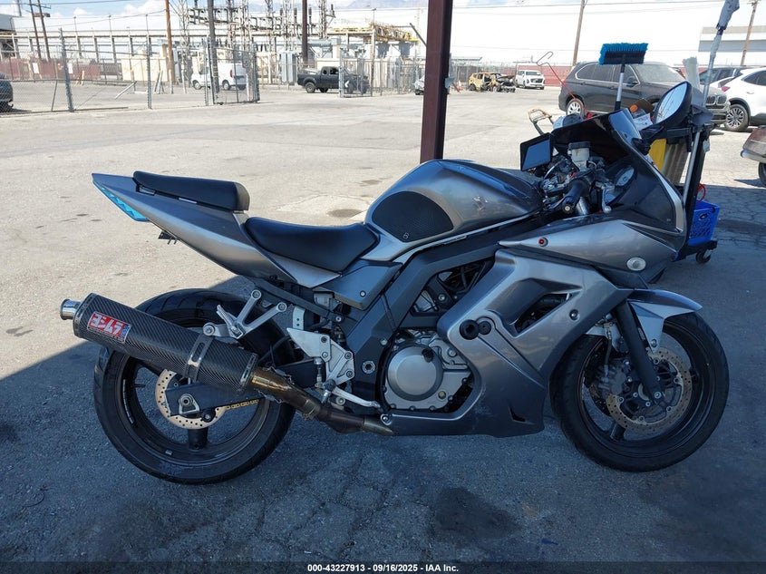 2009 SUZUKI SV650 - JS1VP53AX92100427