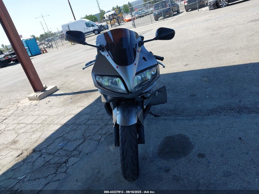 2009 SUZUKI SV650 - JS1VP53AX92100427