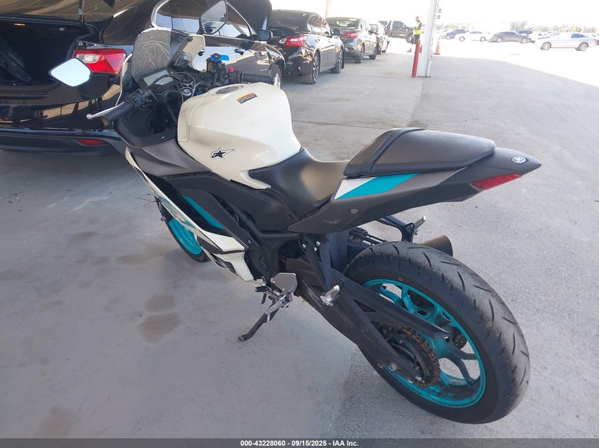 MH3RH18Y6RK015248 2024 YAMAHA YZF photo no. 3