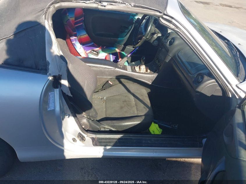 JM1NB3531X0120386 MAZDA MX-5 MIATA 1999 SILVER Photo 5