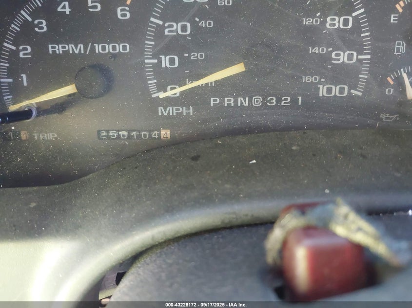 1996 Chevrolet Gmt-400 C1500 VIN: 2GCEC19R5T1251562 Lot: 43228172