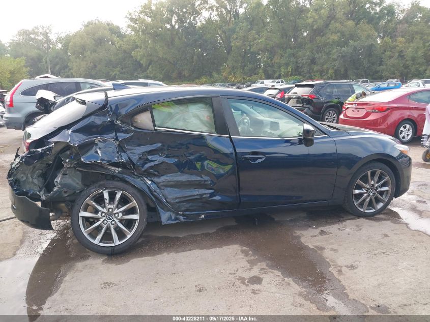 2018 Mazda Mazda3 Touring VIN: 3MZBN1L35JM184370 Lot: 43228211