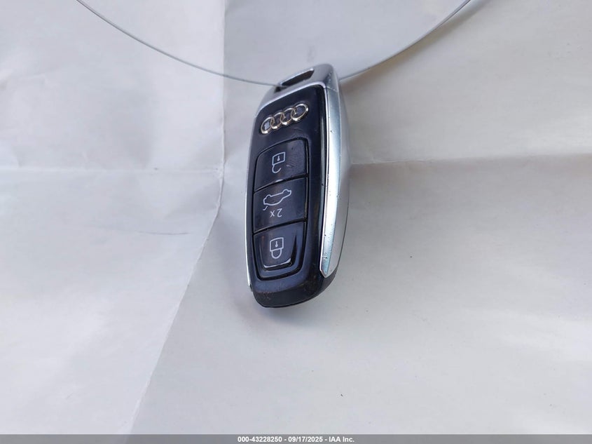 2021 AUDI Q8 PREMIUM PLUS 55 TFSI QUATTRO TIPTRONIC WA1EVAF15MD042413