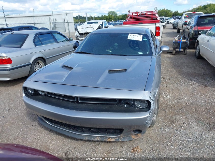 2016 Dodge Challenger Sxt VIN: 2C3CDZAGXGH352675 Lot: 43228253