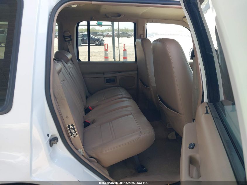 2000 Ford Explorer Xlt VIN: 1FMZU63E9YZB78272 Lot: 43228286