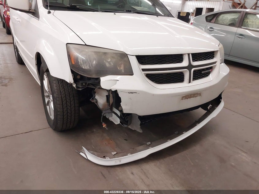 2014 DODGE GRAND CARAVAN R/T - 2C4RDGEG1ER357341