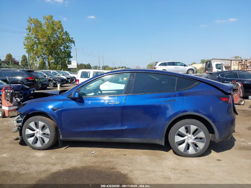 2023 Tesla Model Y Awd/Long Range Dual Motor All-Wheel Drive VIN: 7SAYGDEE6PF615256 Lot: 43228355