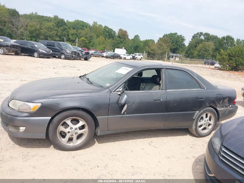 2001 Lexus Es 300 VIN: JT8BF28G515106824 Lot: 43228444