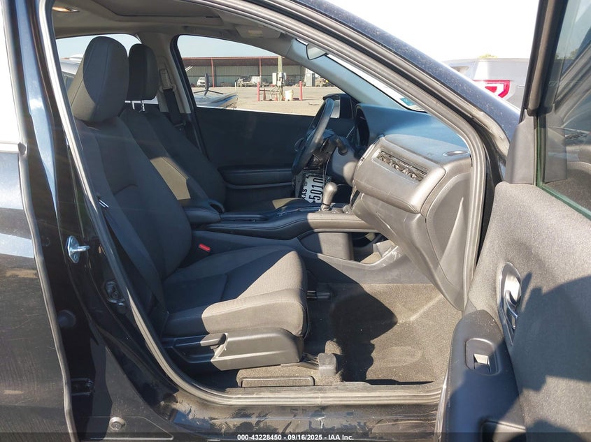 3CZRU6H59NM760490 2022 HONDA HR-V photo no. 5