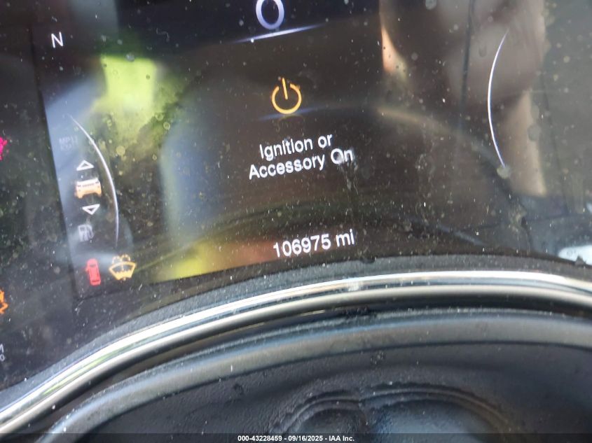 2015 Jeep Grand Cherokee Limited VIN: 1C4RJEBGXFC126157 Lot: 43228459