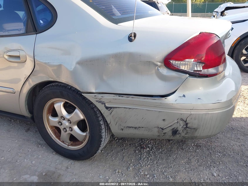 2004 Ford Taurus Ses VIN: 1FAFP55204A166277 Lot: 43228512