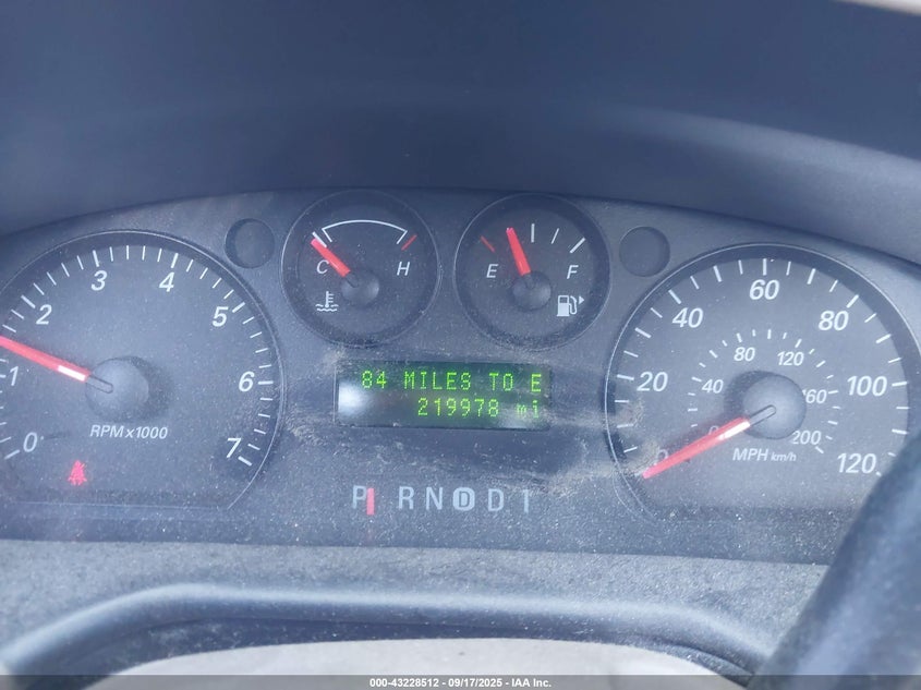 2004 Ford Taurus Ses VIN: 1FAFP55204A166277 Lot: 43228512