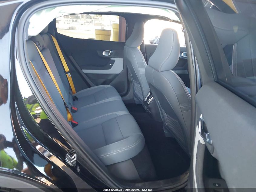 2021 Polestar 2 Launch Edition VIN: LPSED3KA1ML006341 Lot: 43228528