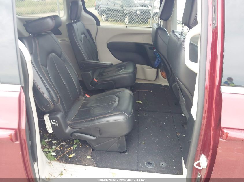 2020 Chrysler Pacifica Touring L VIN: 2C4RC1BG1LR276311 Lot: 43228660