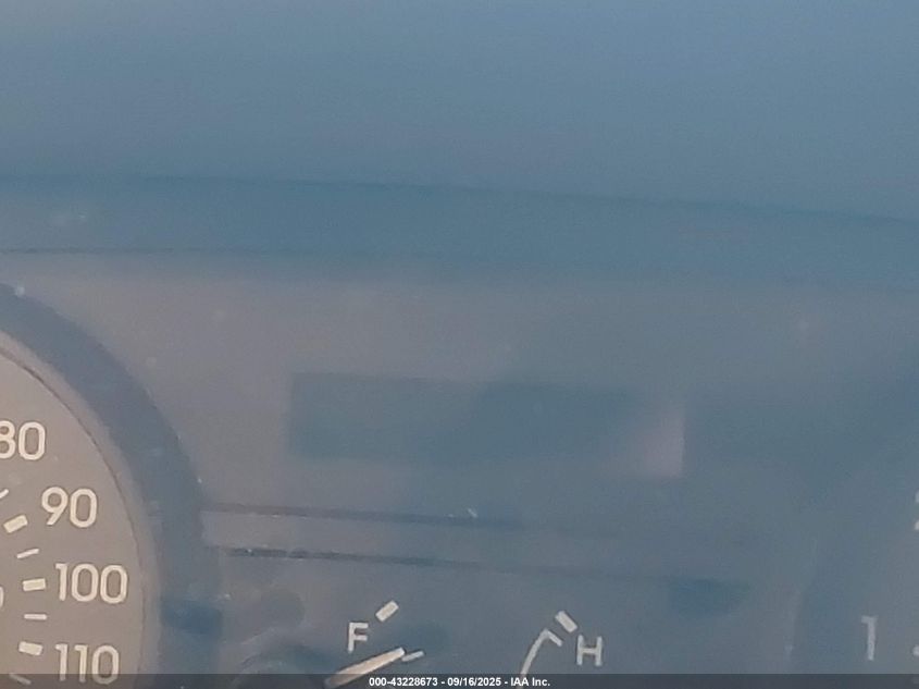 2008 Mercury Grand Marquis Gs VIN: 2MEFM74V58X630718 Lot: 43228673