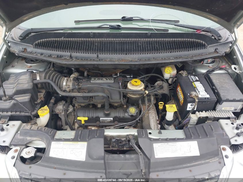 2003 Chrysler Town & Country Lx VIN: 2C4GP44L03R322024 Lot: 43228744