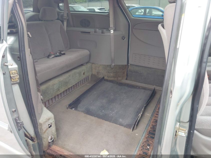 2003 Chrysler Town & Country Lx VIN: 2C4GP44L03R322024 Lot: 43228744