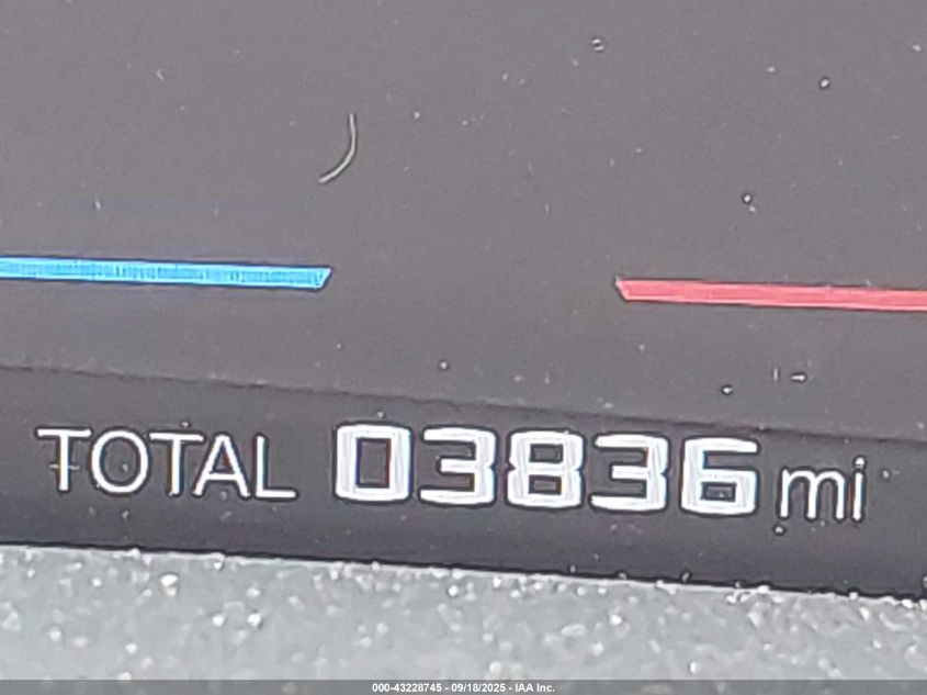 2025 BMW X6 M VIN: 5YM23ET07S9Y53106 Lot: 43228745