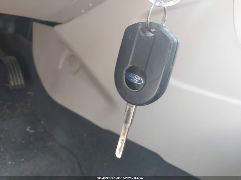 2014 Ford Focus Se VIN: 1FADP3K28EL277942 Lot: 43228777