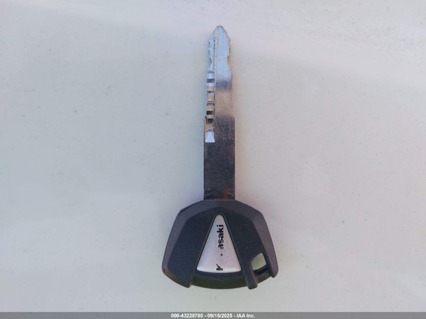 2016 Kawasaki Kle650 F/Lt VIN: JKALEEF14GDA09439 Lot: 43228780