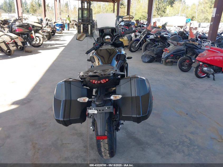 2016 Kawasaki Kle650 F/Lt VIN: JKALEEF14GDA09439 Lot: 43228780