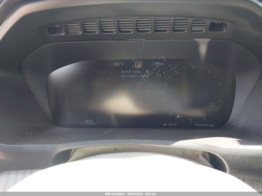 2021 Volvo Xc90 T6 Inscription 6 Passenger VIN: YV4A221L2M1681097 Lot: 43228831