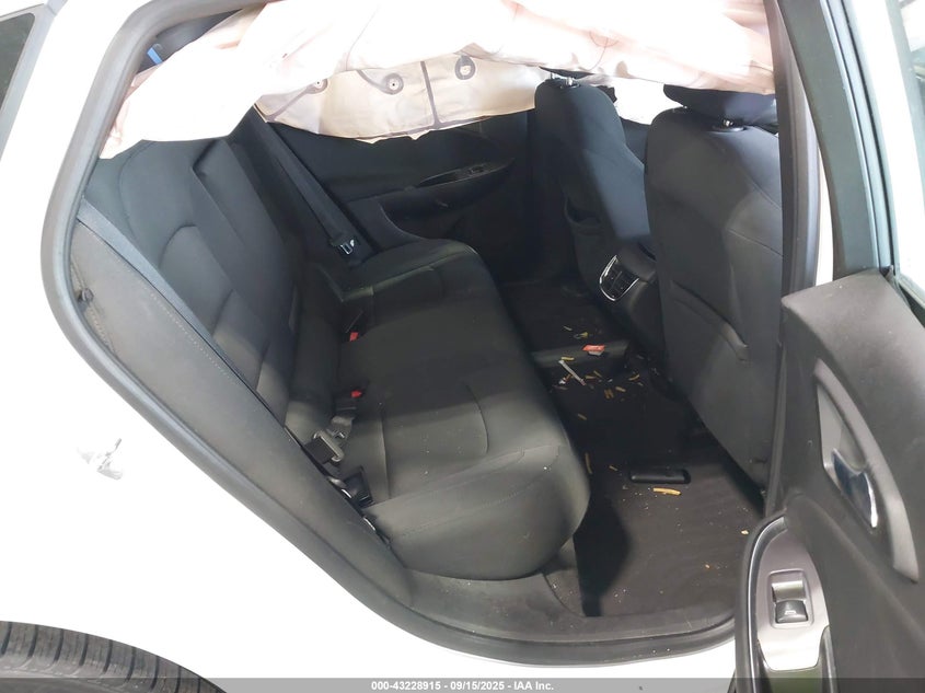 2017 CHEVROLET MALIBU 1LT - 1G1ZE5ST1HF130755