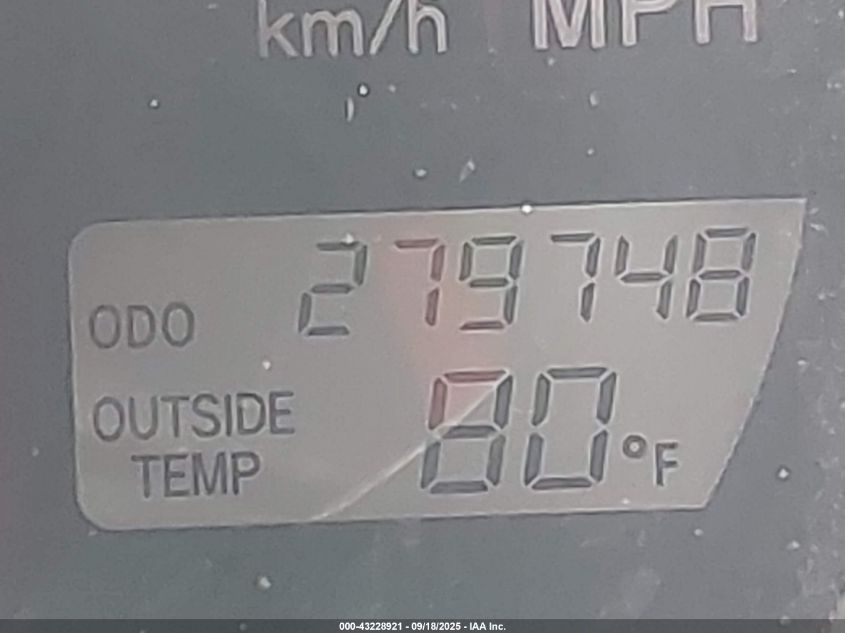 2005 Toyota Matrix Xr VIN: 2T1KR32E15C411932 Lot: 43228921