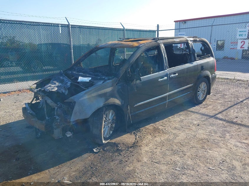 2013 CHRYSLER TOWN & COUNTRY LIMITED - 2C4RC1GG4DR539093