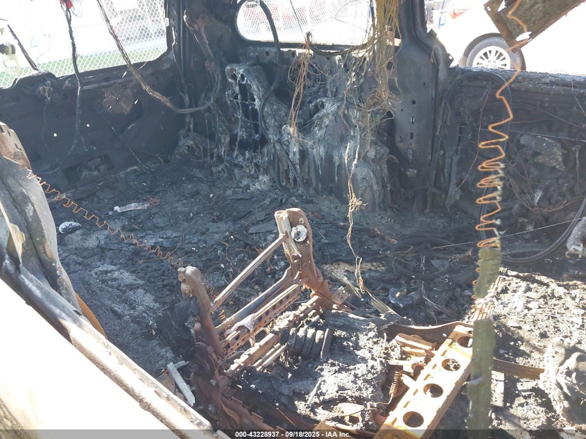 2013 CHRYSLER TOWN & COUNTRY LIMITED - 2C4RC1GG4DR539093