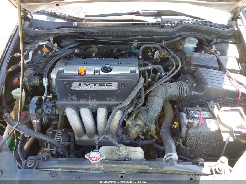 2004 Honda Accord 2.4 Ex VIN: JHMCM56604C040642 Lot: 43228958