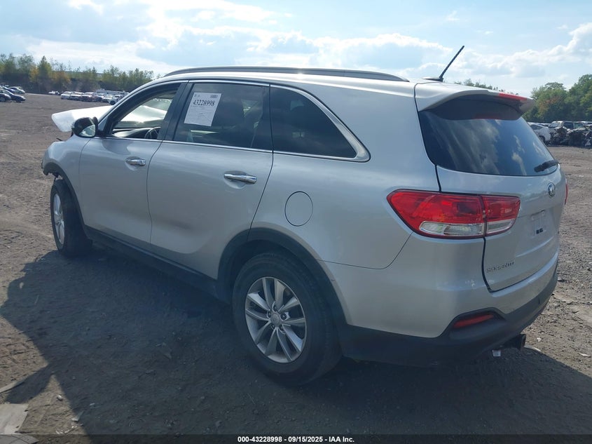 2017 KIA SORENTO 2.4L LX - 5XYPG4A33HG281534