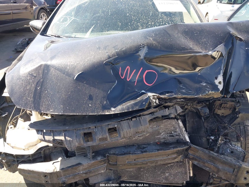 2017 Kia Forte Lx VIN: 3KPFL4A75HE040842 Lot: 43229055