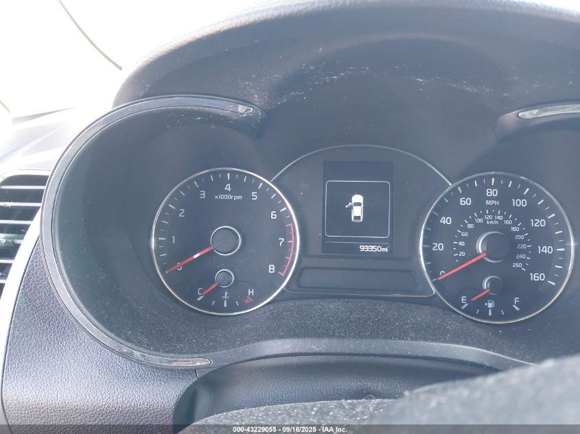 2017 Kia Forte Lx VIN: 3KPFL4A75HE040842 Lot: 43229055