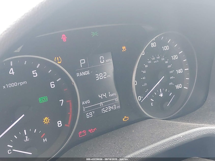 2017 HYUNDAI ELANTRA SE - 5NPD74LF6HH174688