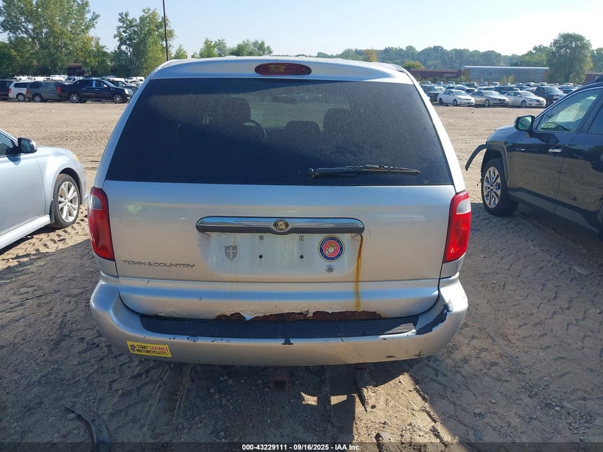 2005 Chrysler Town & Country VIN: 1C4GP45R05B437579 Lot: 43229111