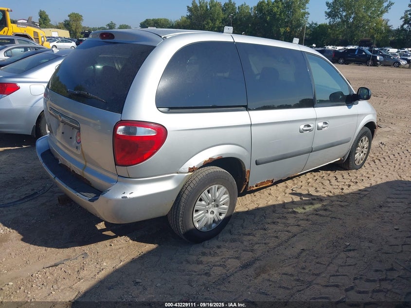 2005 Chrysler Town & Country