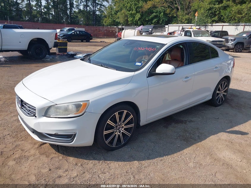 Vin: yv1902fh3e2274346, lot: 43723656, volvo s60 t6 20142