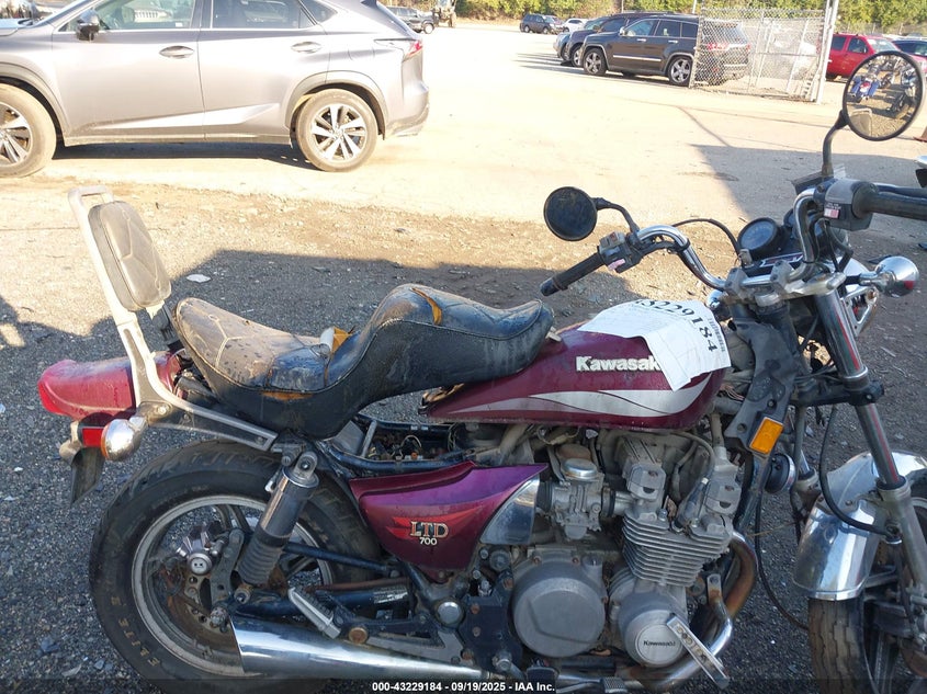 1985 Kawasaki Zn700 VIN: JKAZN6A15FA005985 Lot: 43229184