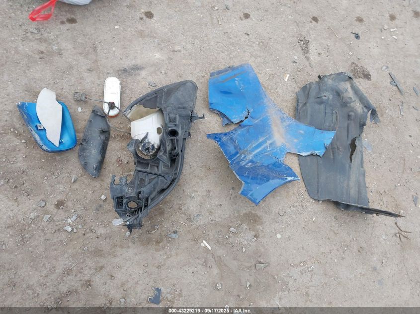 2009 Toyota Yaris VIN: JTDJT903895255201 Lot: 43229219