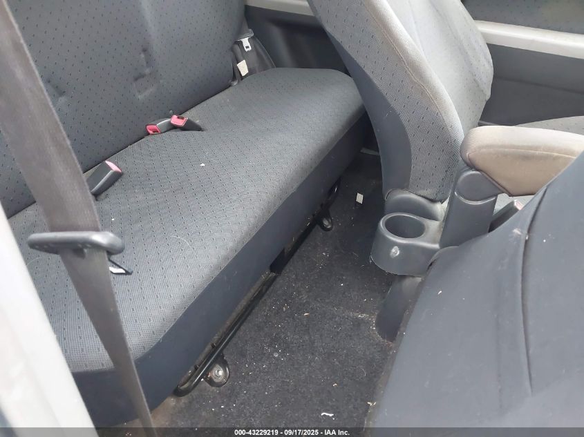 2009 Toyota Yaris VIN: JTDJT903895255201 Lot: 43229219